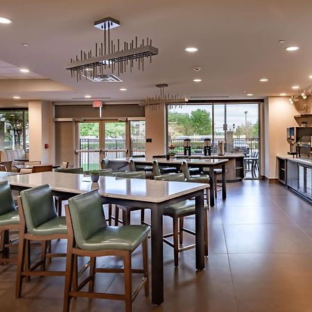 Doubletree By Hilton Dallas-Farmers Branch Exterior foto