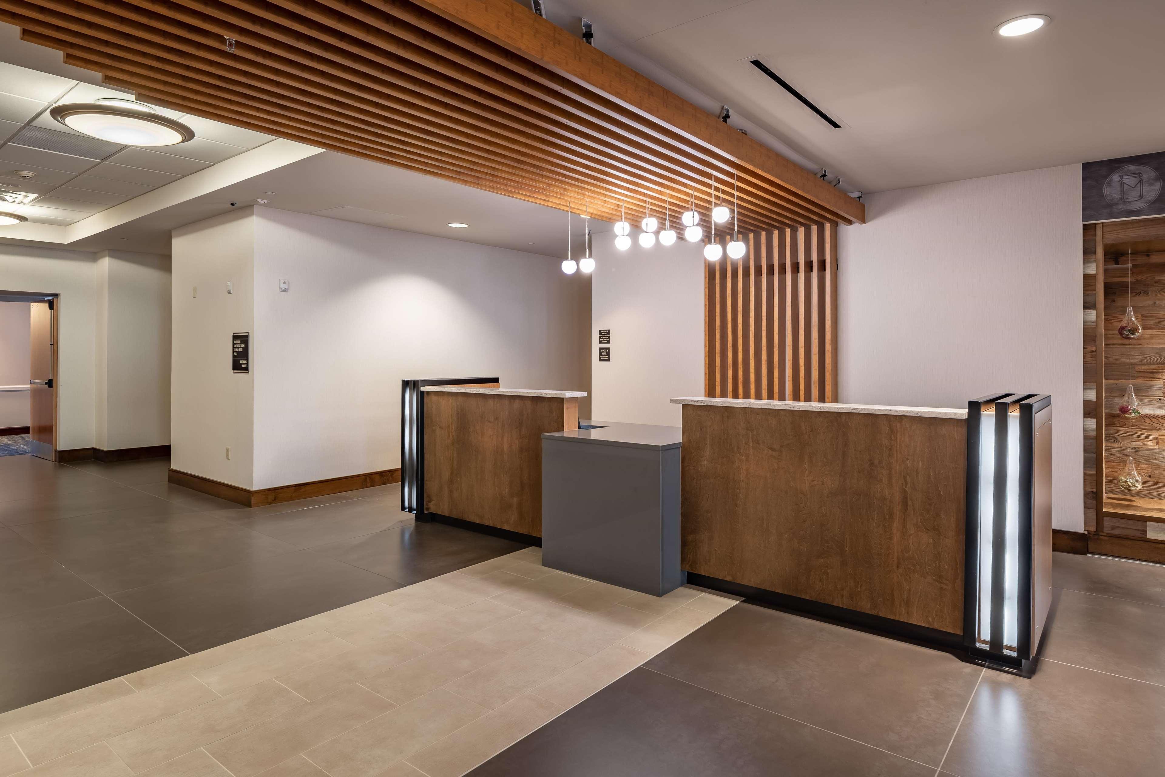 Doubletree By Hilton Dallas-Farmers Branch Exterior foto